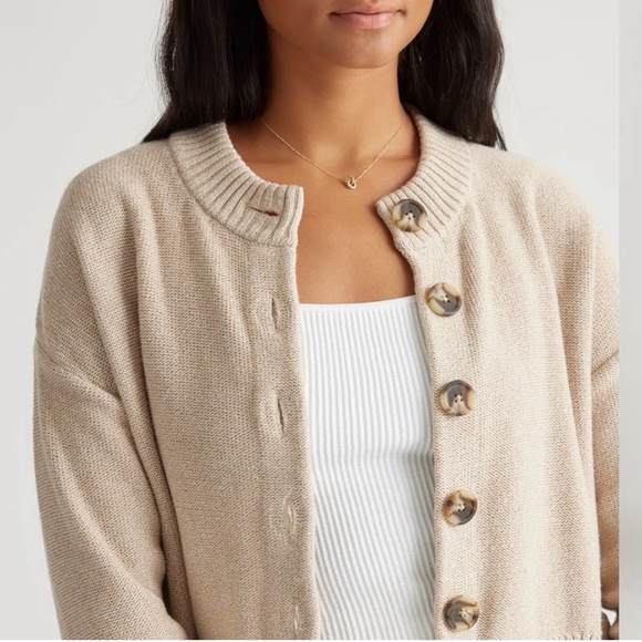 Quince 100% Organic Cotton Button Front Cardigan in speckled beige size medium - Picture 2 of 10
